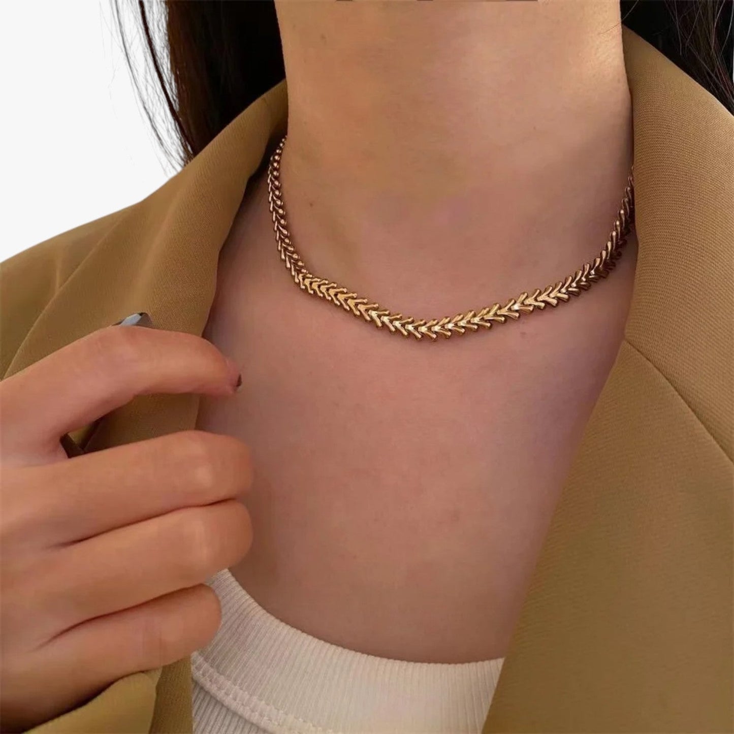 Anastasia | Botförmige Edelstahl Choker Halskette