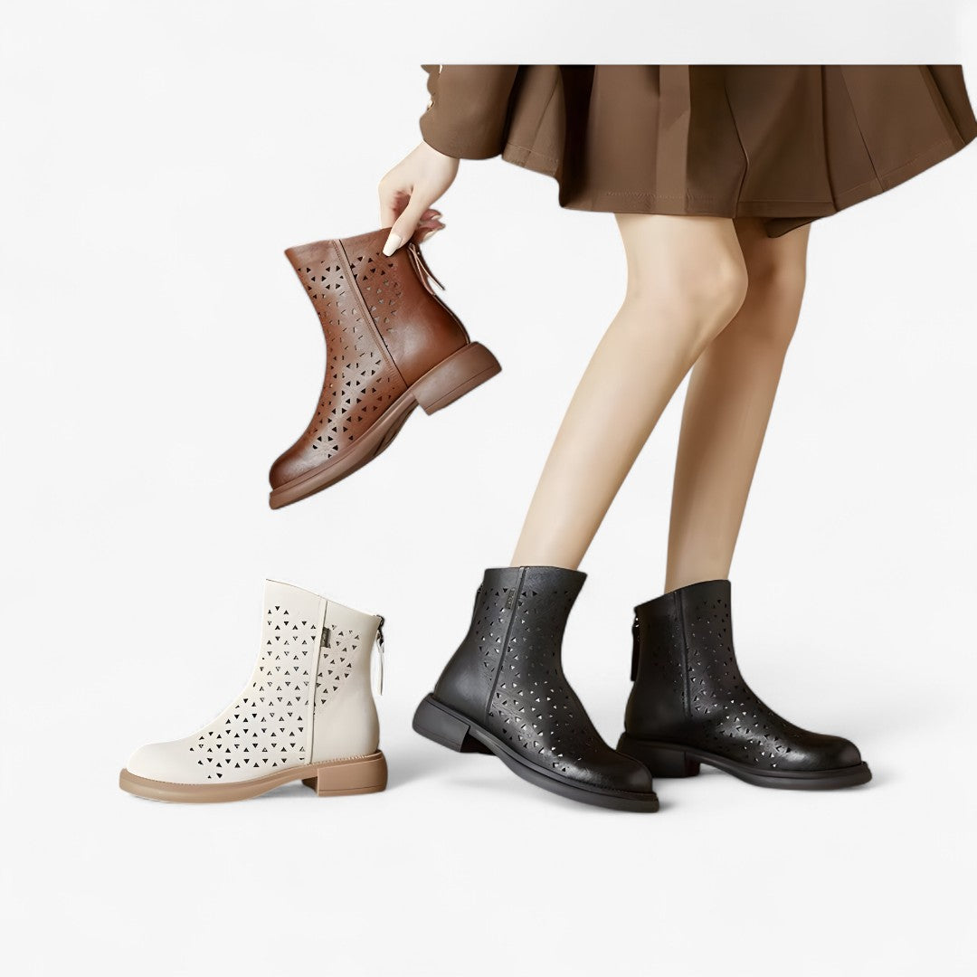 Irene | Sommerstiefel mit durchbrochenem Plateau und hinterem Reißverschluss