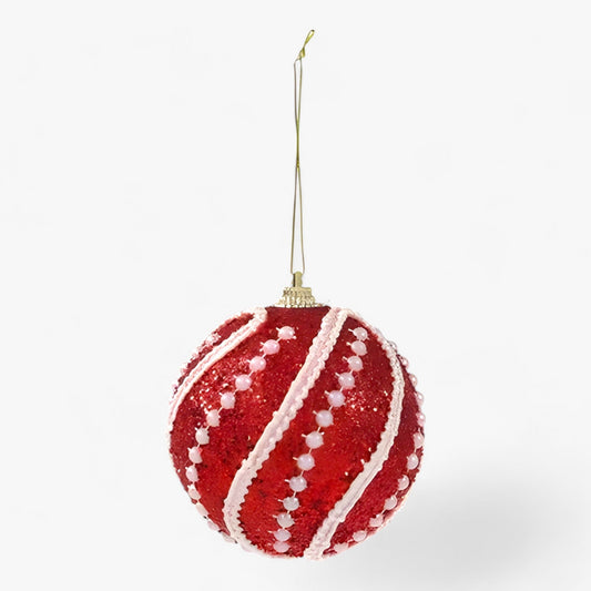 Weihnachtsschmuck aus Bällen - Elegante Hängedekoration für den Baum