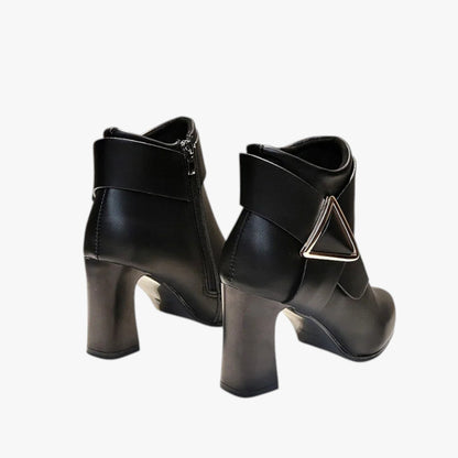 Kayla | Wasserdichte Stiefeletten mit Absatz: Eleganz und Komfort für jede Saison