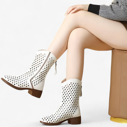 Elise | Durchlöcherte Stiefel aus echtem Leder bis zur Wade, atmungsaktiv