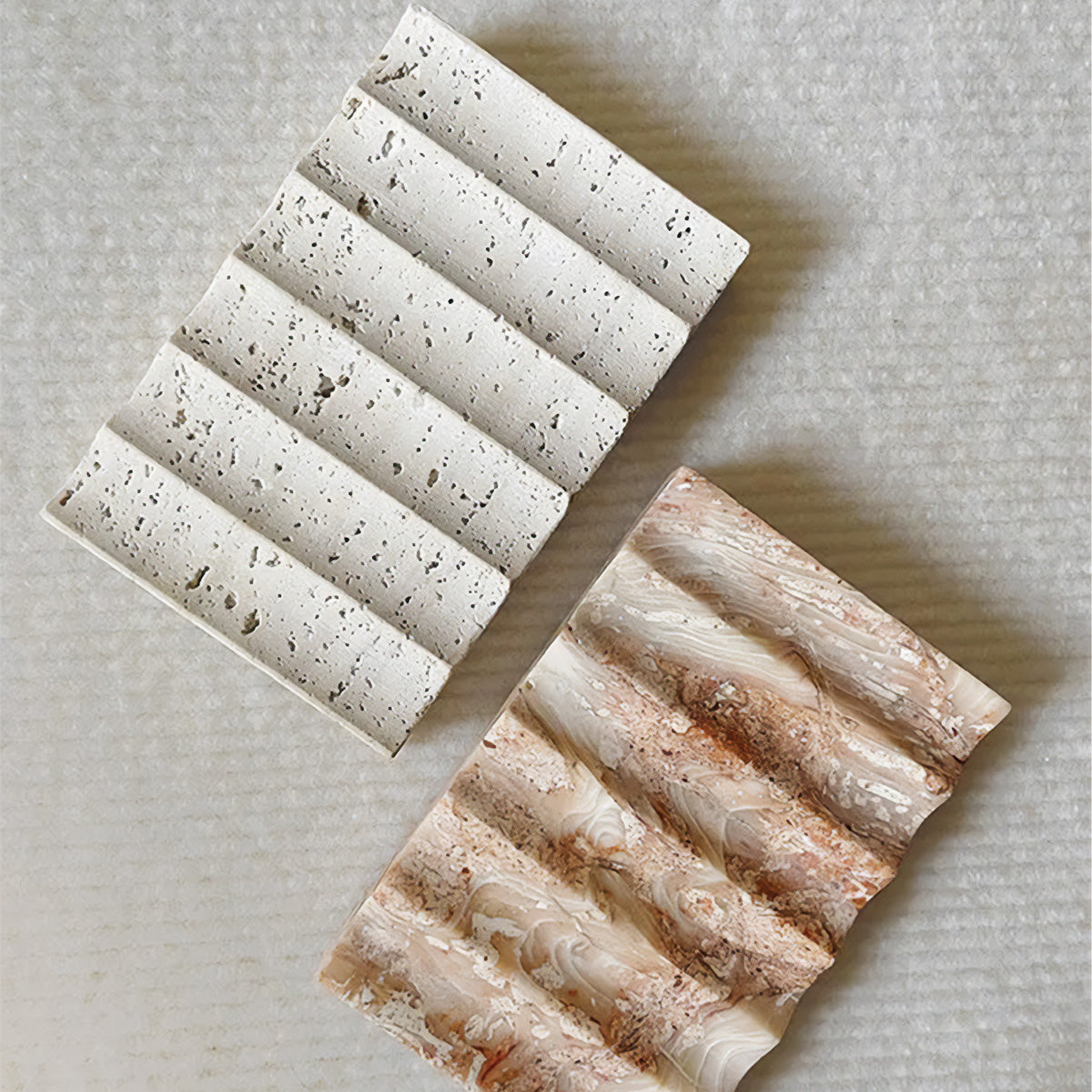 Gerilltes Steintablett | Elegantes Natursteindesign für Wohnungsdekor