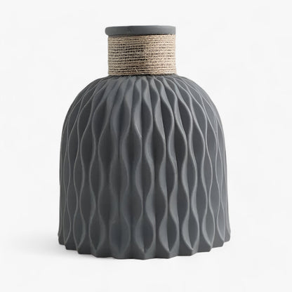 Wavecrest | Kunststoffvase - Ein stilvolles Highlight für Ihr Zuhause