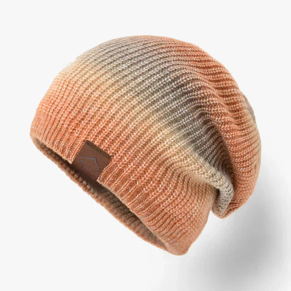 Bunte Plüschstrickmütze - Gemütlich und Modisch