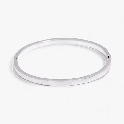 Wasserdichtes Armband – Minimalistischer Anhänger aus 18 Karat Gold