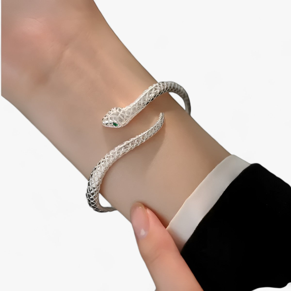 Elise | Silbernes Schlangen-Charm-Armband - Schlank und Stilvoll