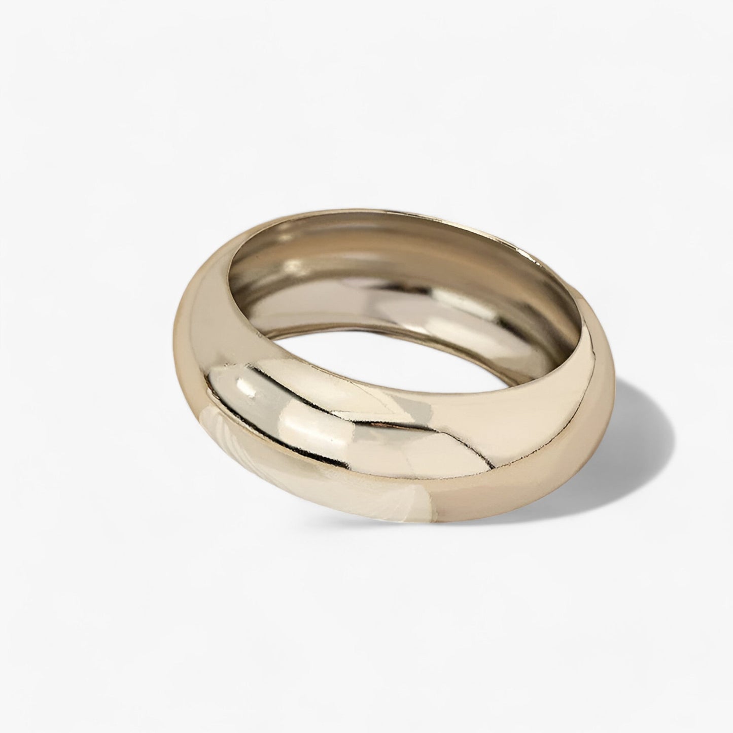 Breites, glattes Armband - Raffinierter Alltagslook