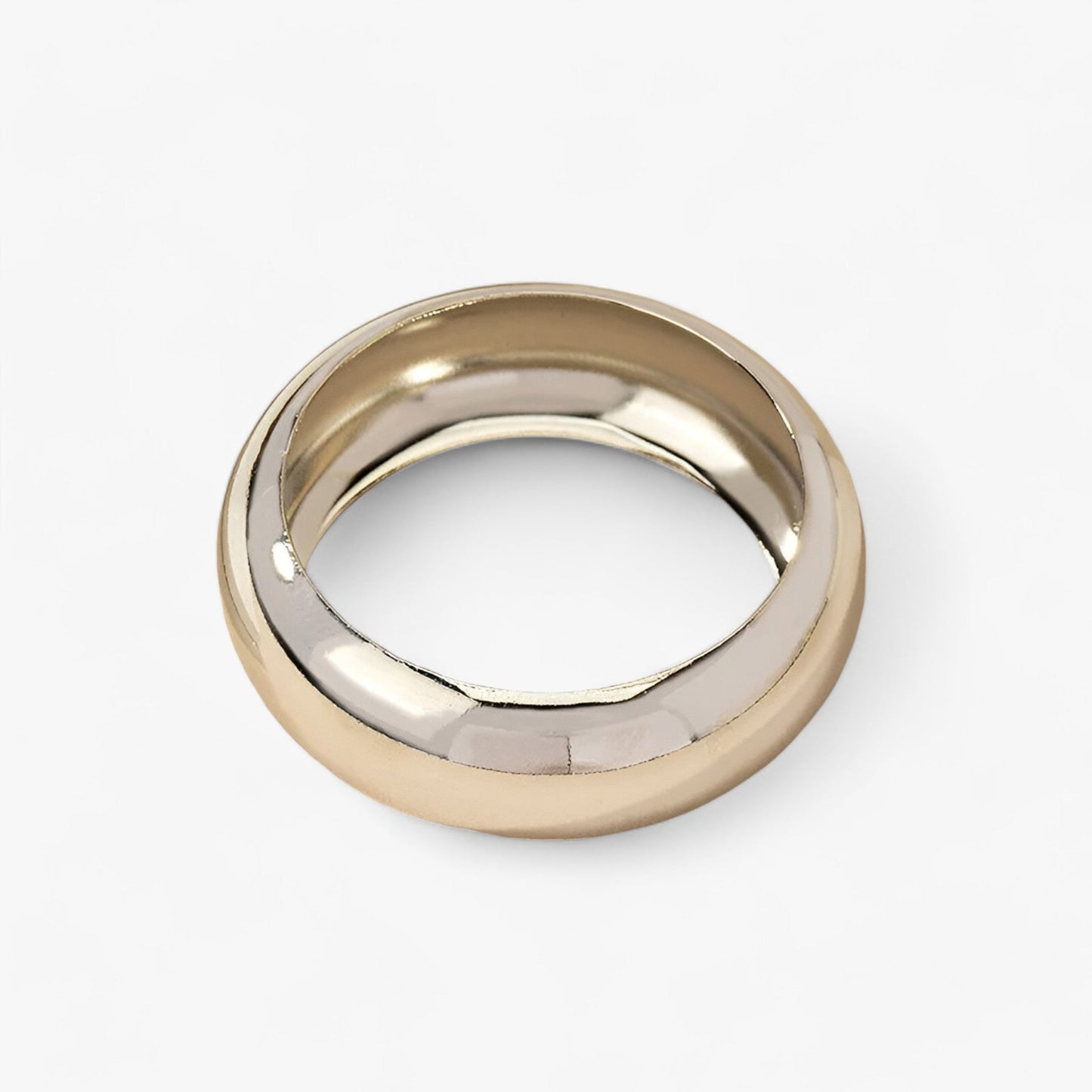 Breites, glattes Armband - Raffinierter Alltagslook