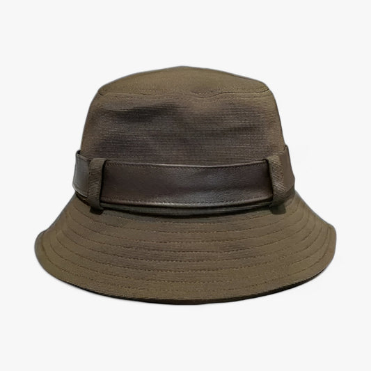 Luxuriöser Designer-Eimerhut - Stilvoll und Elegant