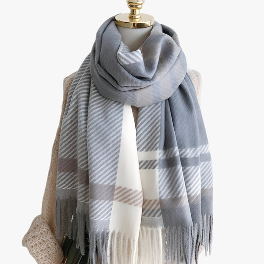 Vintage kariertes Tuch - Eleganter und bequemer Schal