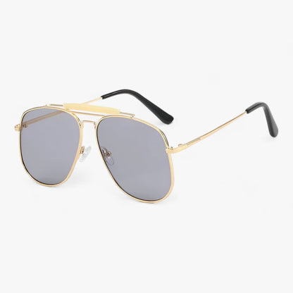 Godische Sonnenbrille - Glamouröser Augenschutz