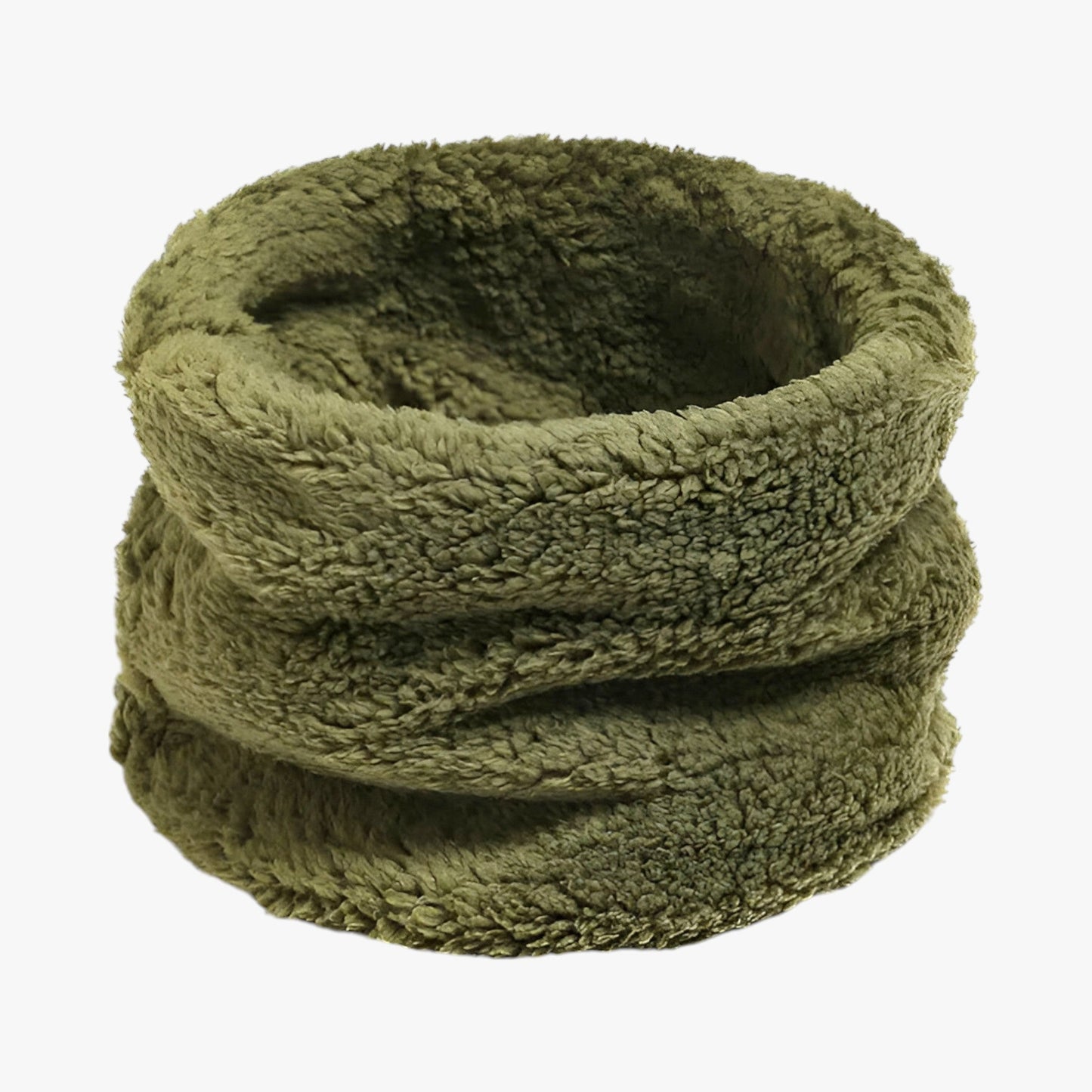 Unendlicher Schal aus Faux-Fur - Sanfte Wärme für kalte Tage