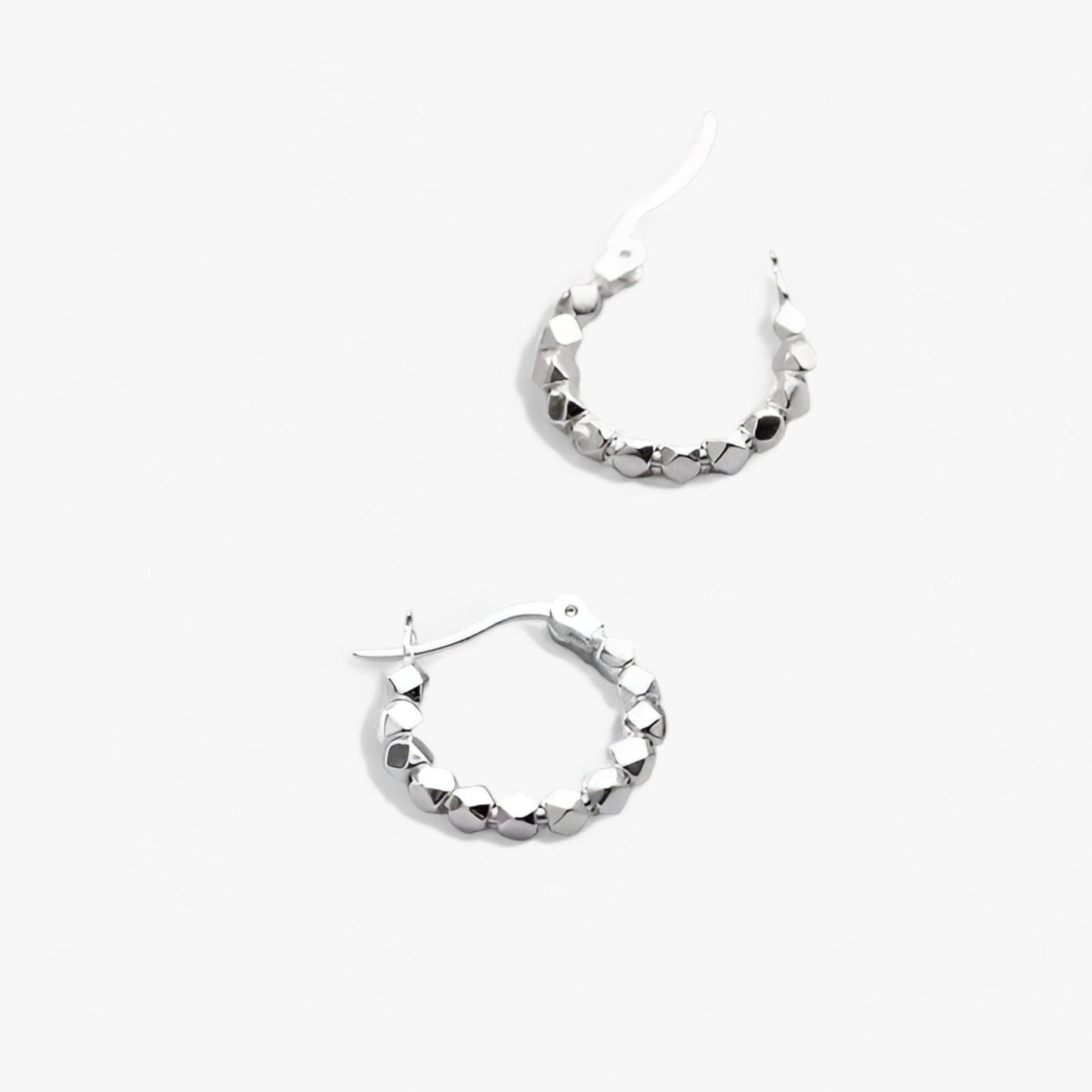 TEMPO | Minimalistische Creolen - Schlankes Sterlingsilber für jedes Outfit
