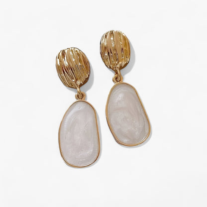 Emaille-Ovalohrringe - Stilvolles geometrisches Design für alle Gelegenheiten